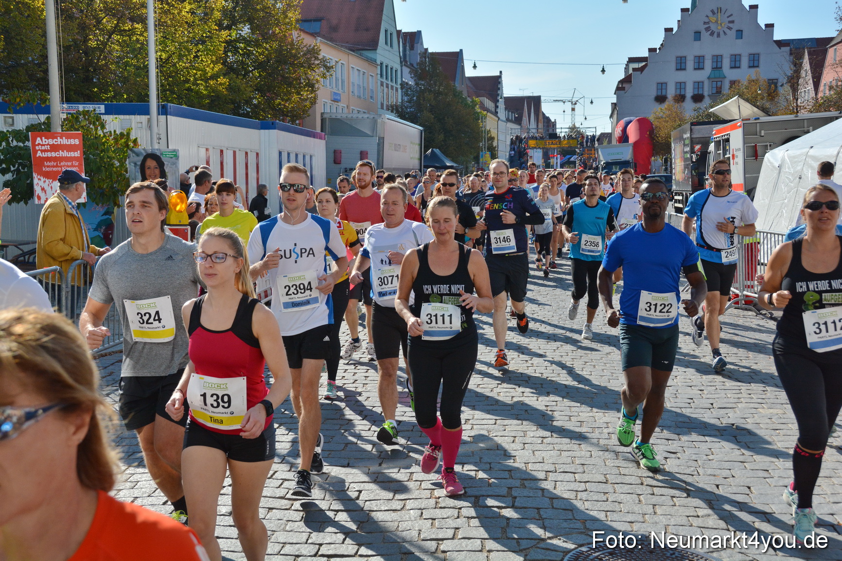 Unterer Markt Stadtlauf Neumarkt 2018 0096